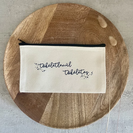 igés tolltartó
